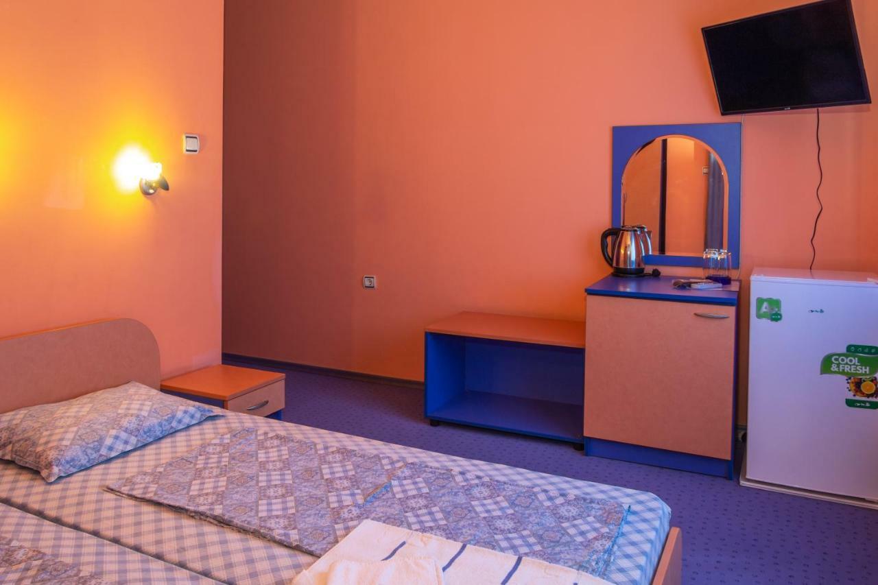 Dara Hotel Primorsko Ngoại thất bức ảnh