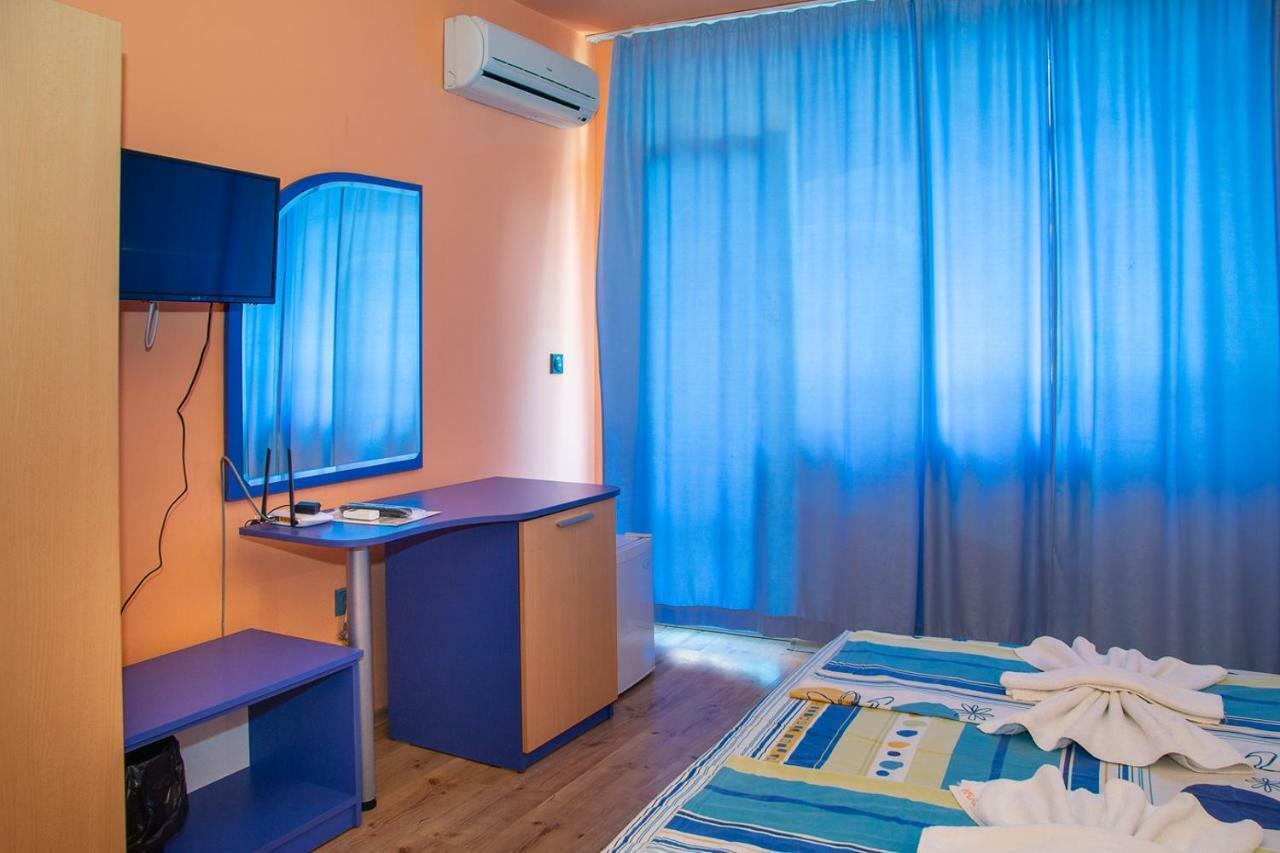 Dara Hotel Primorsko Ngoại thất bức ảnh